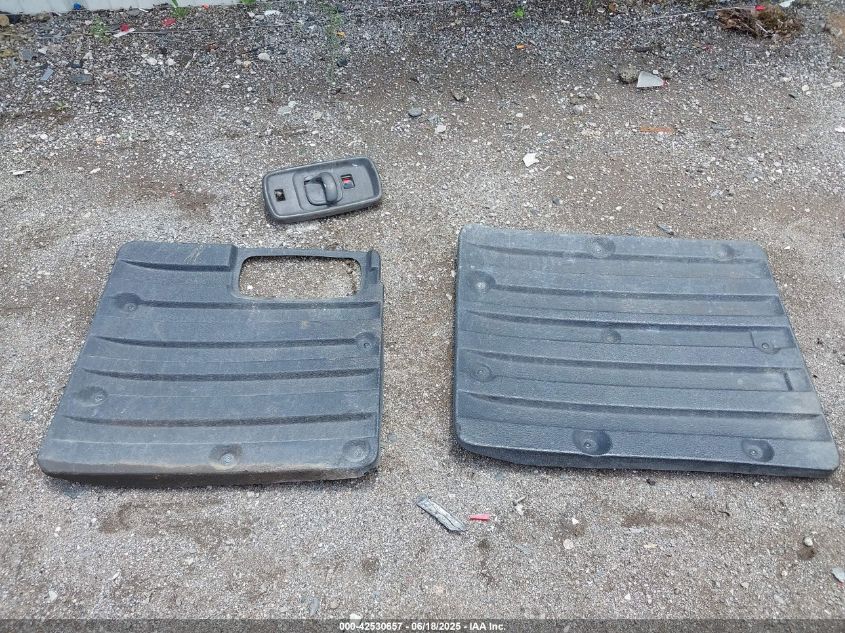 2006 Chevrolet Express Work Van VIN: 1GCFG15T161228672 Lot: 42530657