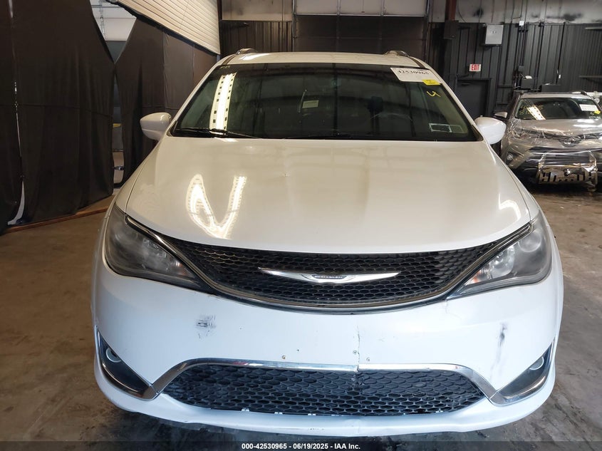 2018 CHRYSLER PACIFICA TOURING L - 2C4RC1BG7JR152329