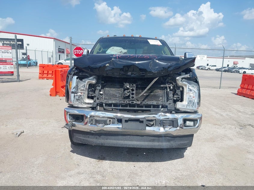 2017 FORD F-250 LARIAT - 1FT7W2BT1HED39560