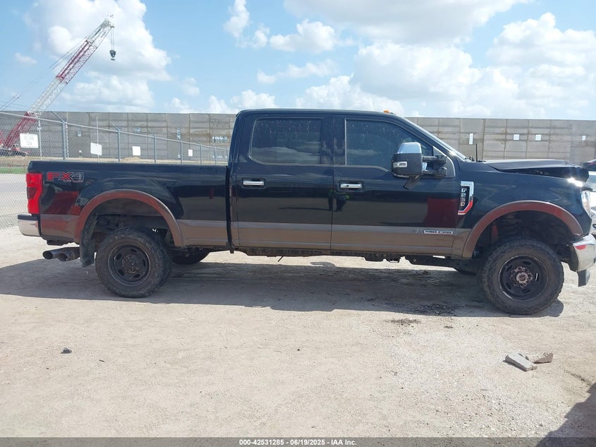 2017 FORD F-250 LARIAT - 1FT7W2BT1HED39560