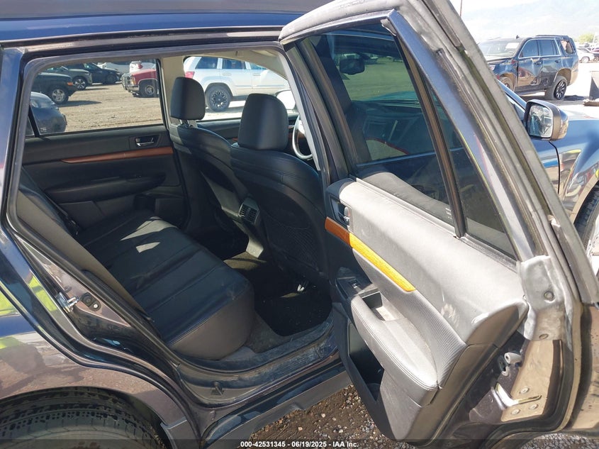 2013 SUBARU OUTBACK 2.5I LIMITED - 4S4BRBJC2D3294553