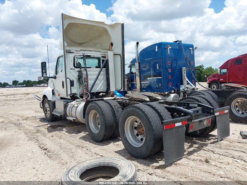 2019 International Lt 3HCDZAPR6KL048600 photo #4