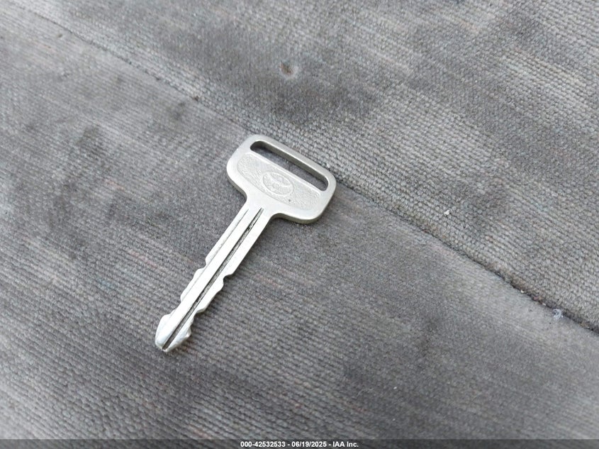 1999 Toyota Corolla Le VIN: 2T1BR12E7XC150944 Lot: 42532533