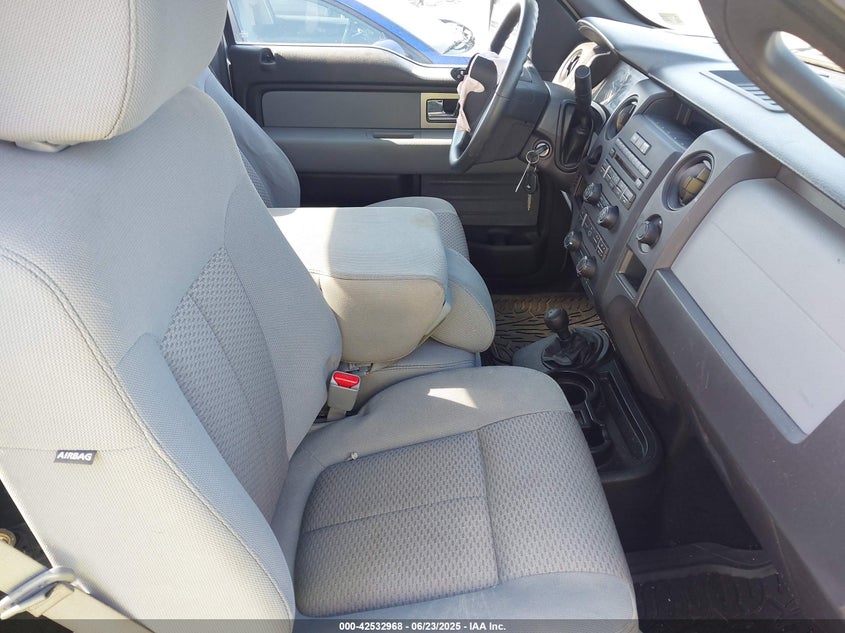 2011 FORD F-150 VIN: 1FTMF1EM6BFC33849
