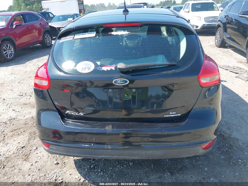 2015 FORD FOCUS SE - 1FADP3K29FL202412