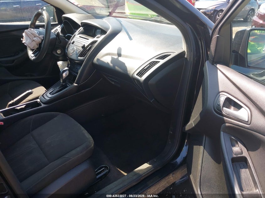 2015 FORD FOCUS SE - 1FADP3K29FL202412