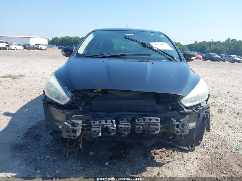 2015 FORD FOCUS SE - 1FADP3K29FL202412
