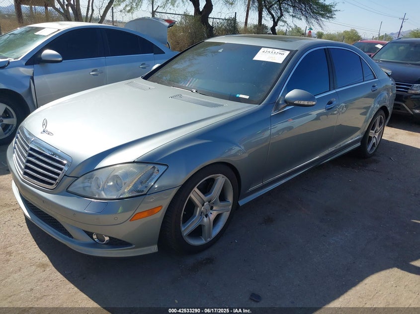 2009 MERCEDES-BENZ S 550 VIN: WDDNG86X19A262014