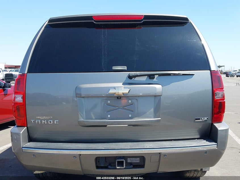 2009 Chevrolet Tahoe Ltz VIN: 1GNFC33049R138302 Lot: 42533296