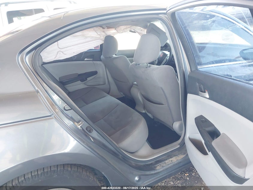 2012 HONDA ACCORD VIN: 1HGCP2F34CA015882