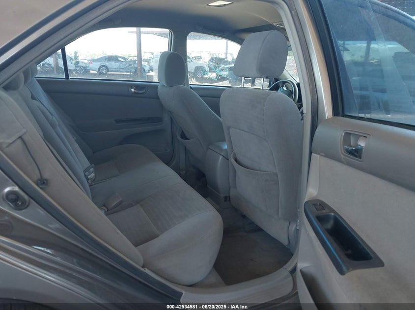 2006 TOYOTA CAMRY VIN: 4T1BE32K06U704805