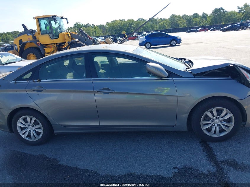 2013 HYUNDAI SONATA GLS - 5NPEB4AC1DH546296