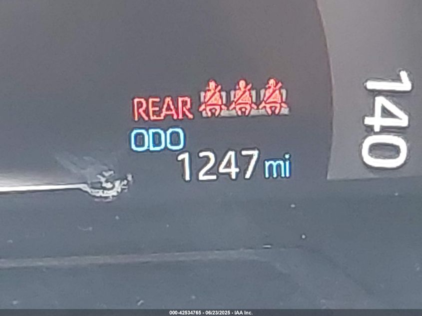 2025 Toyota RAV4 - 2T3F1RFV1SC519833