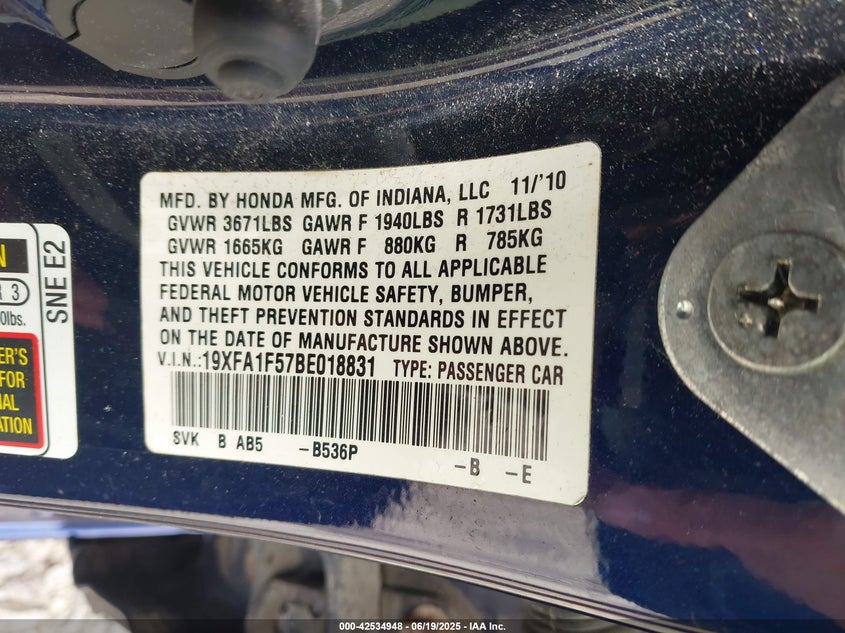 2011 HONDA CIVIC VIN: 19XFA1F57BE018831
