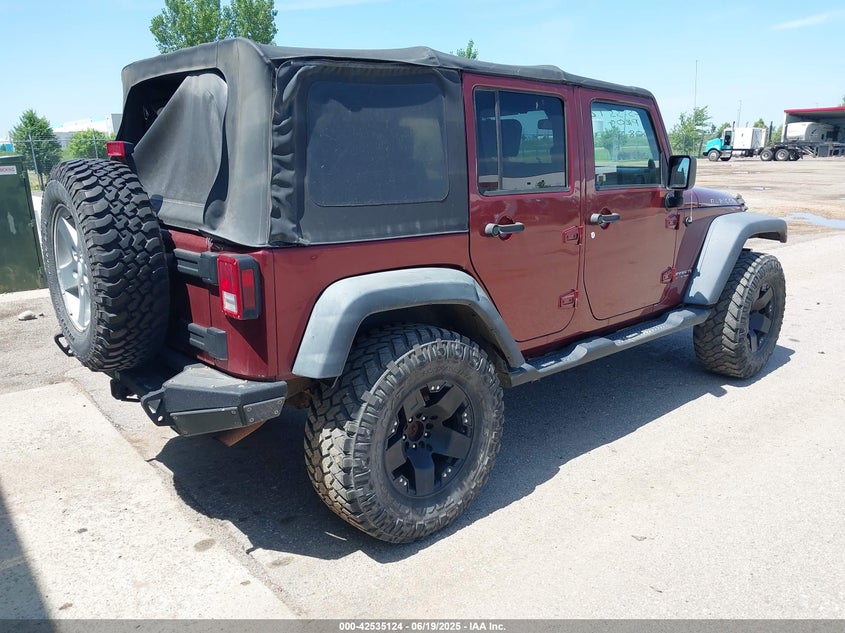 2008 JEEP WRANGLER / VIN: 1J4GA69178L631116