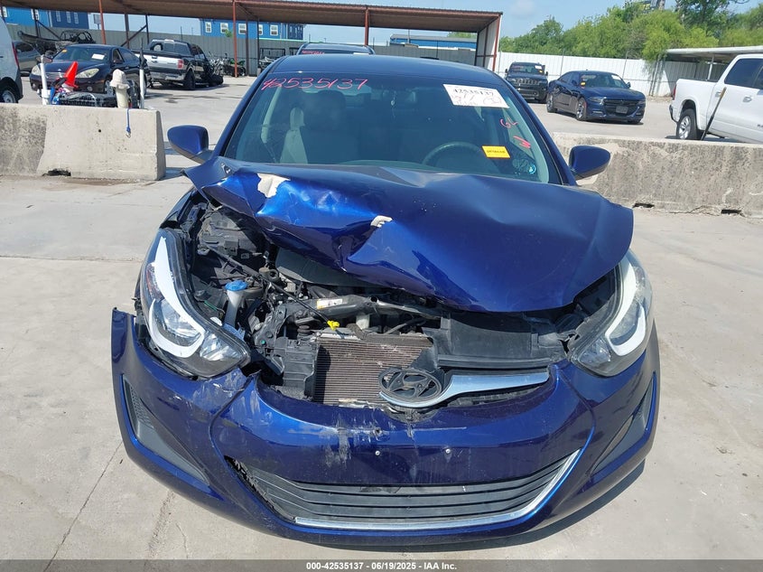 2014 HYUNDAI ELANTRA SE - 5NPDH4AE9EH458755
