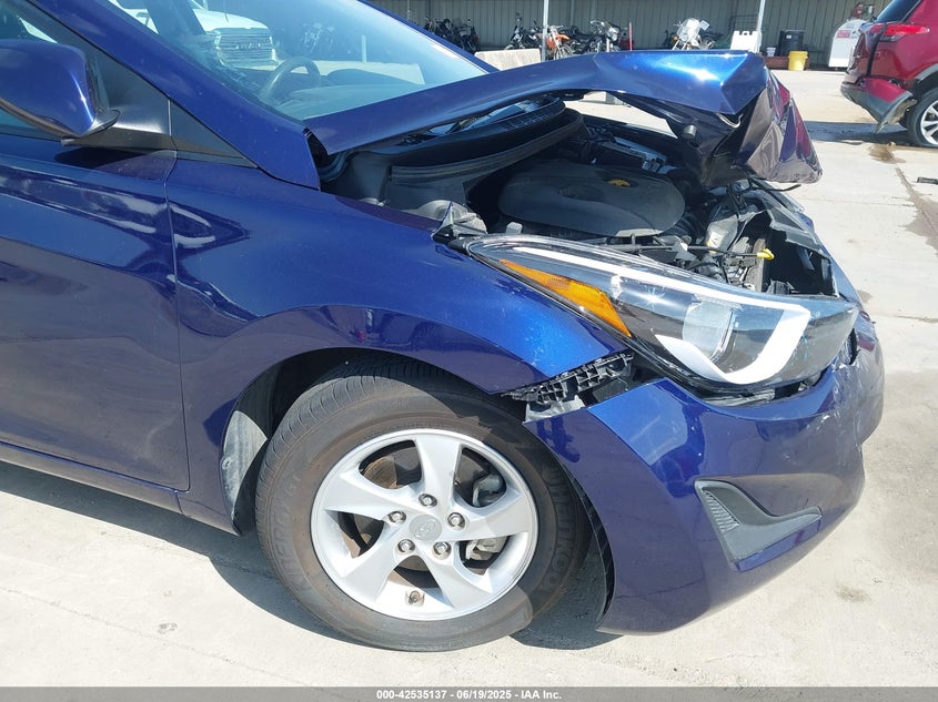 2014 HYUNDAI ELANTRA SE - 5NPDH4AE9EH458755