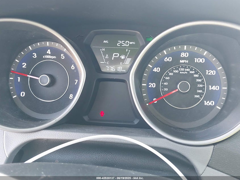 2014 HYUNDAI ELANTRA SE - 5NPDH4AE9EH458755