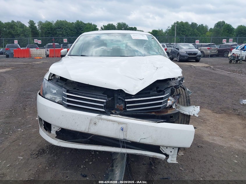 2014 VOLKSWAGEN PASSAT 2.5L WOLFSBURG EDITION - 1VWAP7A33EC008114