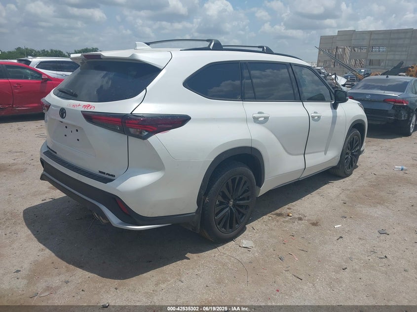 2025 TOYOTA HIGHLANDER 2.4L I-4 DI, DOHC, V(VIN: 5TDKDRBH2SS583000