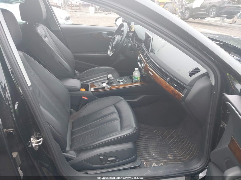 2017 AUDI A4 2.0T PREMIUM WAUENAF42HN040468