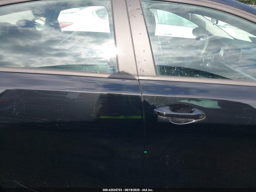VIN 3KPF24ADXRE726613 2024 KIA FORTE LXS