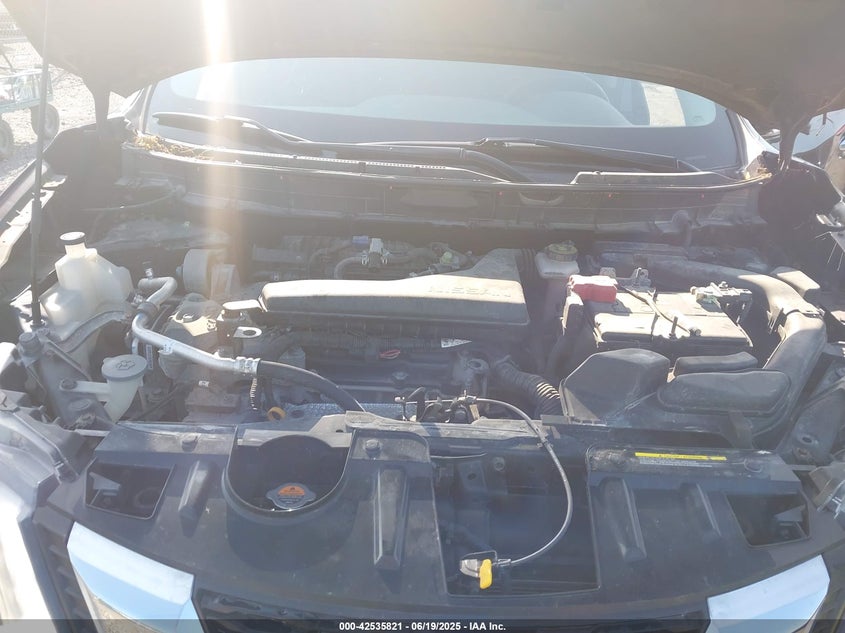 2017 NISSAN ROGUE SV - KNMAT2MV8HP576192