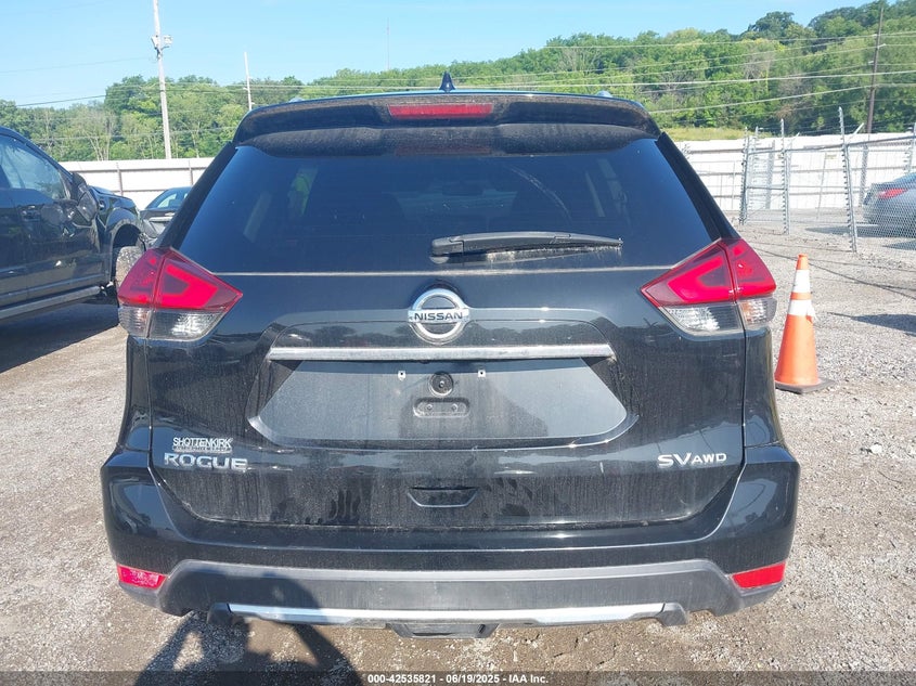 2017 NISSAN ROGUE SV - KNMAT2MV8HP576192