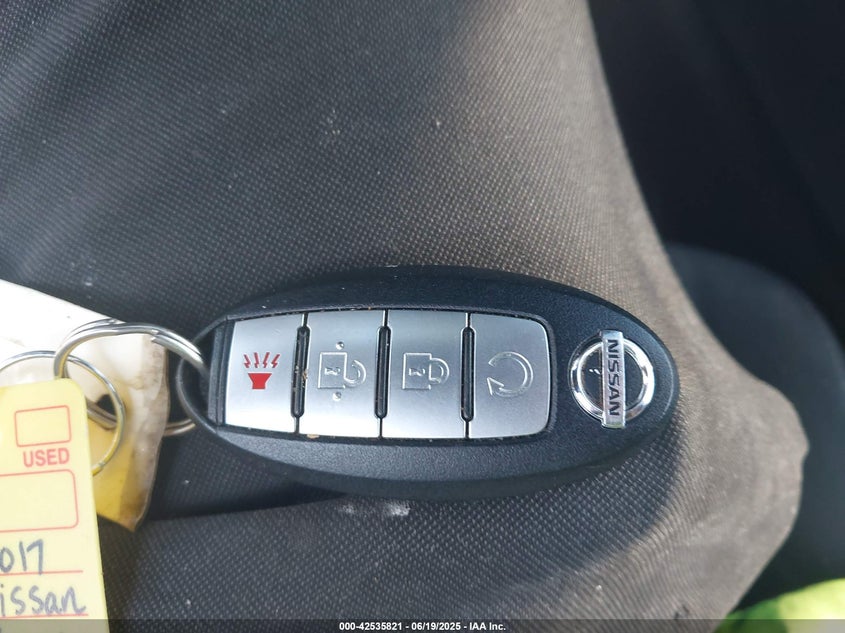 2017 NISSAN ROGUE SV - KNMAT2MV8HP576192