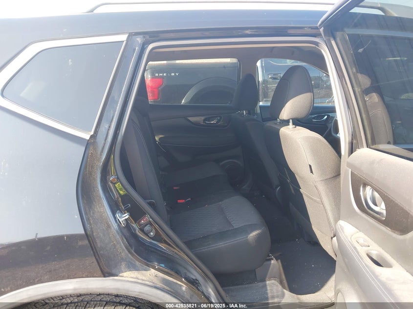 2017 NISSAN ROGUE SV - KNMAT2MV8HP576192