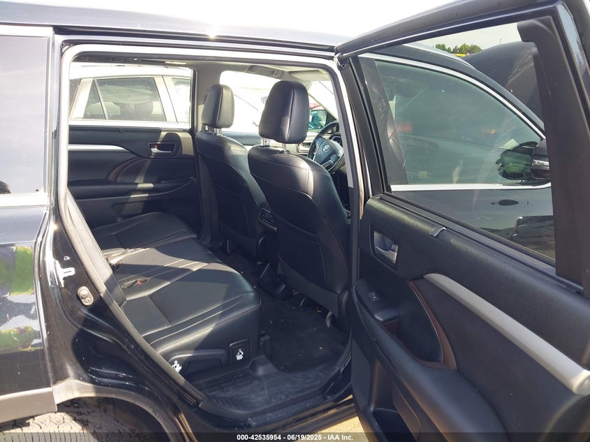 2017 TOYOTA HIGHLANDER XLE - 5TDJZRFH3HS417049