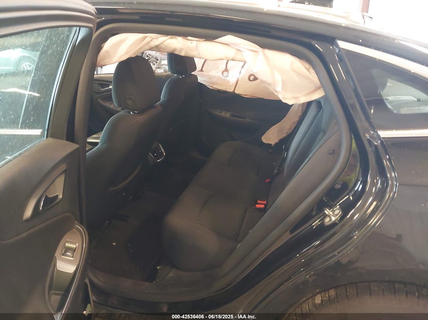 2017 CHEVROLET MALIBU VIN: 1G1ZE5STXHF254815