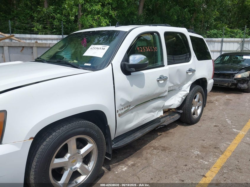 2008 Chevrolet Tahoe Lt VIN: 1GNFK13028J128131 Lot: 42536530