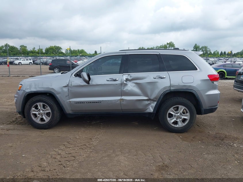VIN 1C4RJFAG4HC835192 2017 JEEP GRAND CHEROKEE LAREDO 4X4