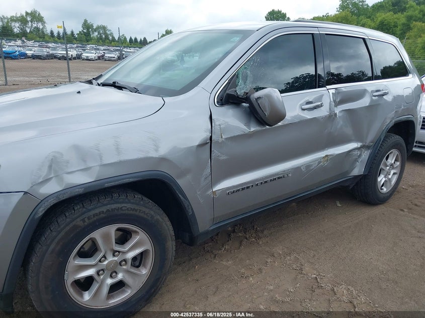 VIN 1C4RJFAG4HC835192 2017 JEEP GRAND CHEROKEE LAREDO 4X4