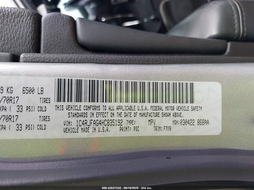 VIN 1C4RJFAG4HC835192 2017 JEEP GRAND CHEROKEE LAREDO 4X4