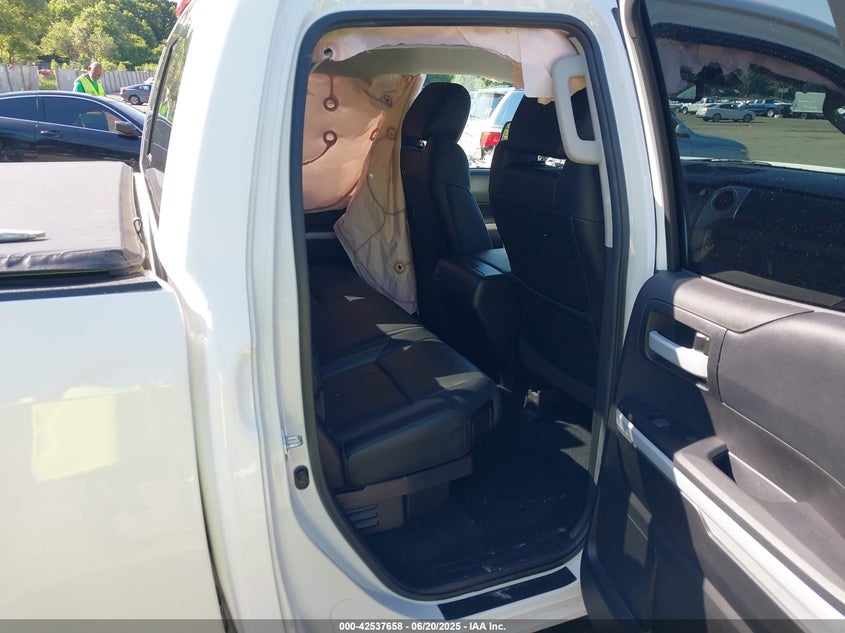 2021 TOYOTA TUNDRA LIMITED - 5TFBY5F10MX988652