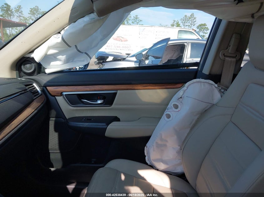 2019 HONDA CR-V VIN: 2HKRW1H84KH503106