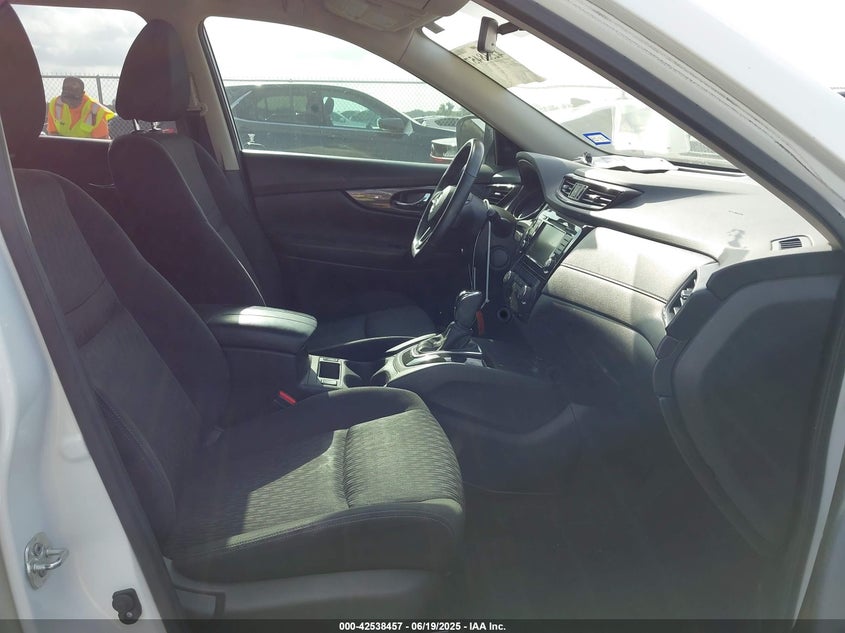 2019 NISSAN ROGUE SV - JN8AT2MT8KW503811