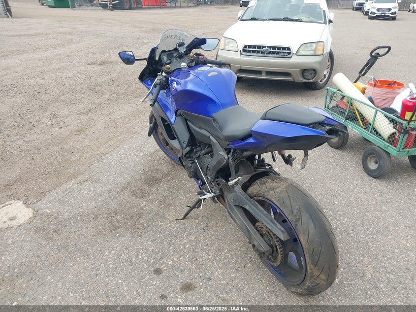 JYARM38E5NA000716 2022 YAMAHA YZF photo no. 3