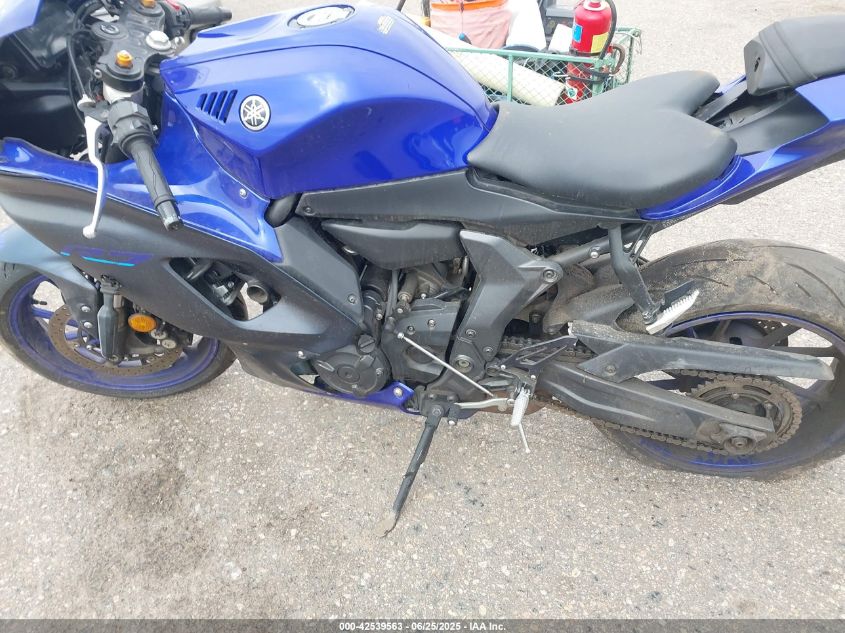 2022 Yamaha Yzfr7 VIN: JYARM38E5NA000716 Lot: 42539563