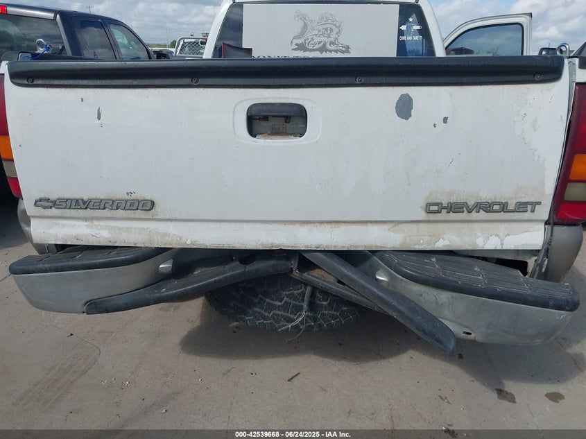 2002 Chevrolet Silverado 1500 Ls VIN: 2GCEC19V921168972 Lot: 42539668