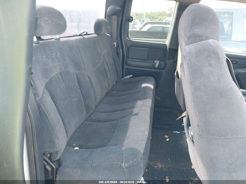 2002 Chevrolet Silverado 1500 Ls VIN: 2GCEC19V921168972 Lot: 42539668