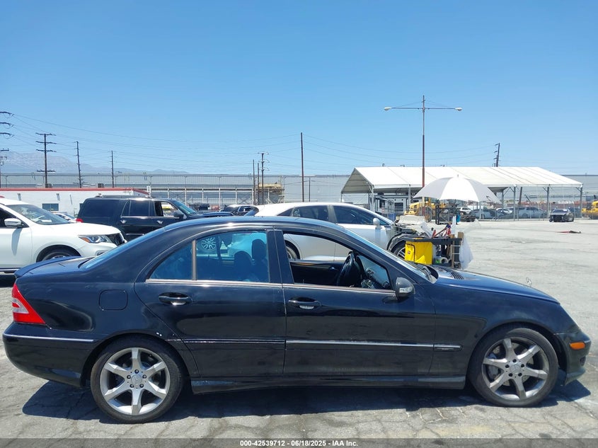2007 MERCEDES-BENZ C 230 VIN: WDBRF52HX7F888302