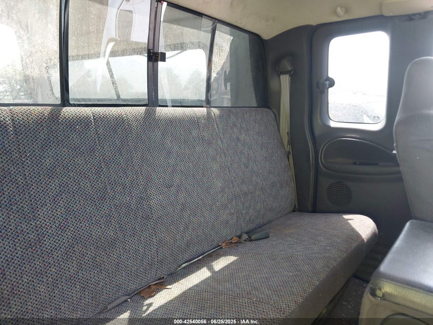 2001 DODGE RAM 2500 auction photo 8