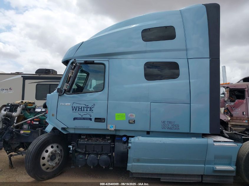 2022 Volvo VNL - 4V4NC9EHXNN605495