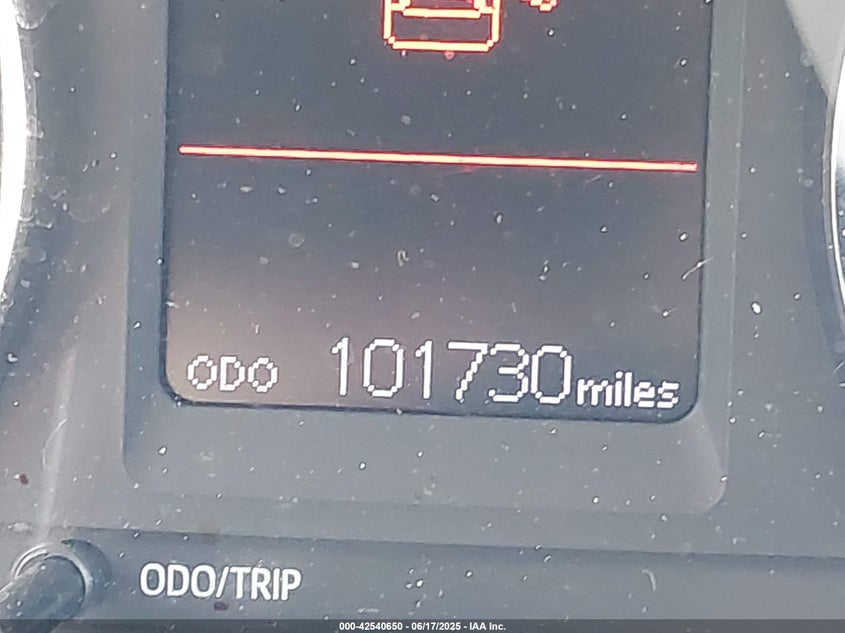 2018 TOYOTA COROLLA LE - 5YFBURHE2JP830200