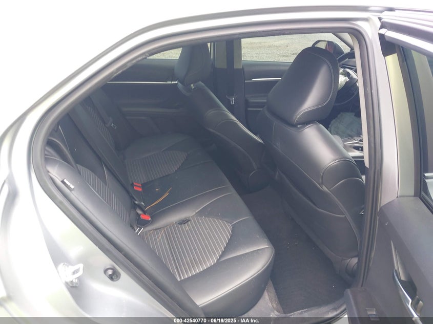 2022 TOYOTA CAMRY SE - 4T1G11AK5NU630268