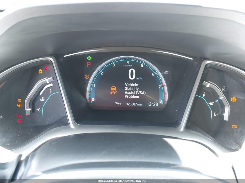 VIN 2HGFC2F76JH605561 2018 HONDA CIVIC EX