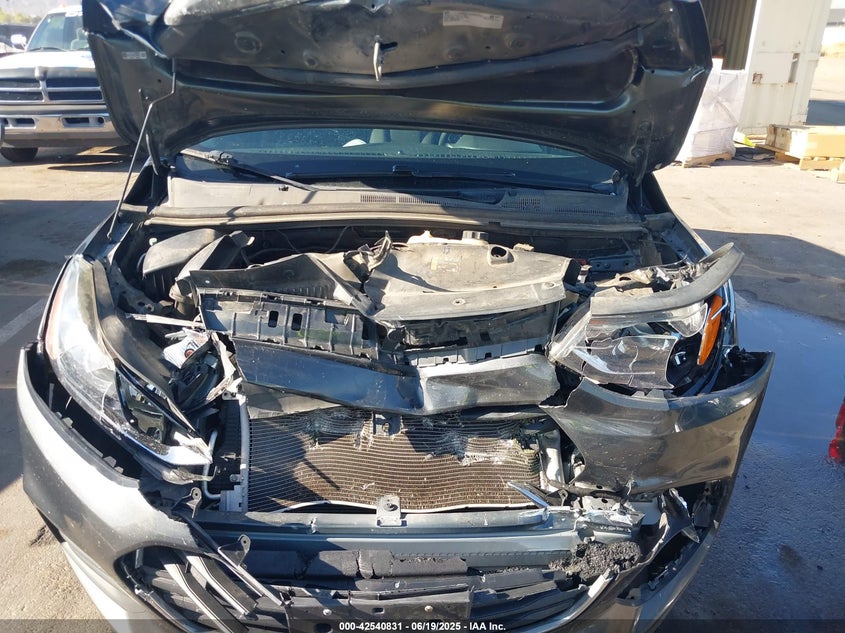 VIN 3GNCJKSB4LL220258 2020 CHEVROLET TRAX FWD LS